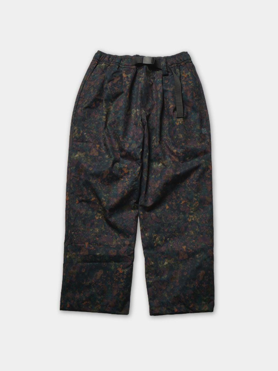 パラシュートタックパンツ