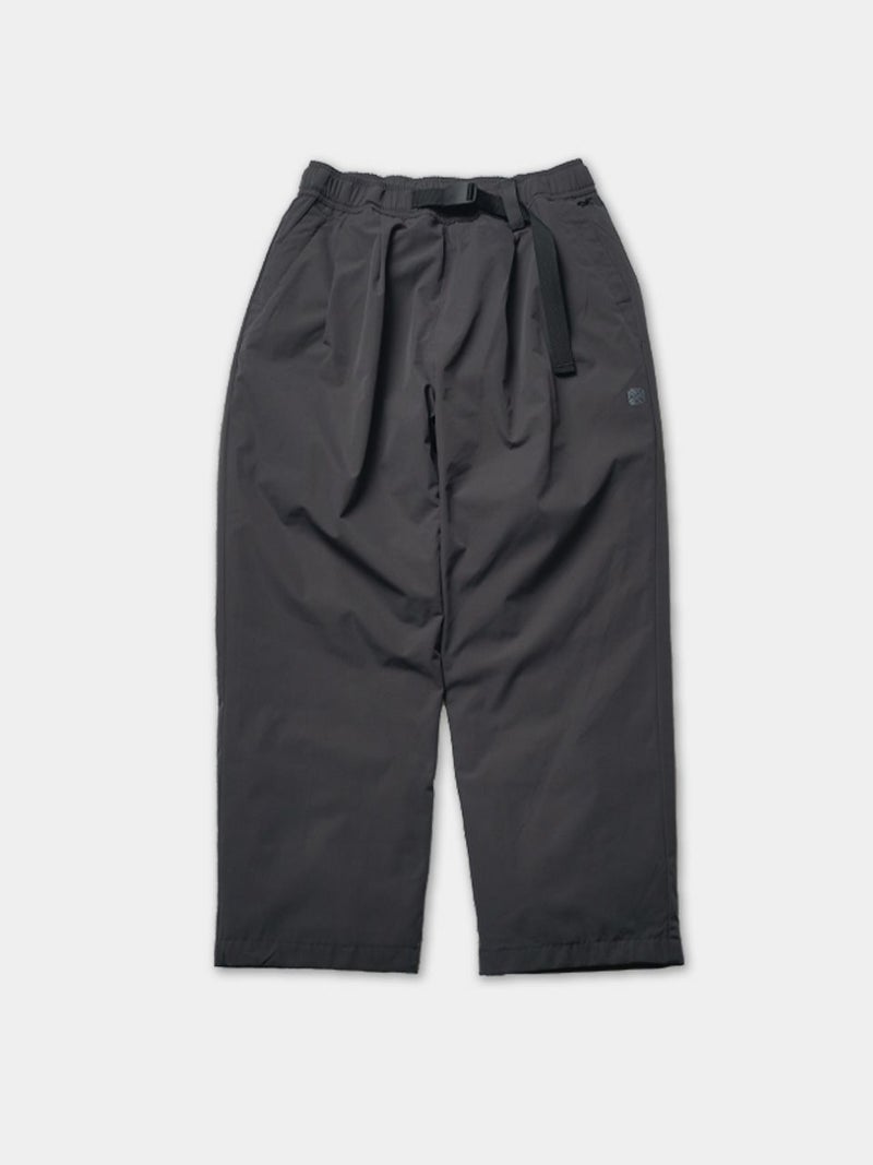 パラシュートタックパンツ