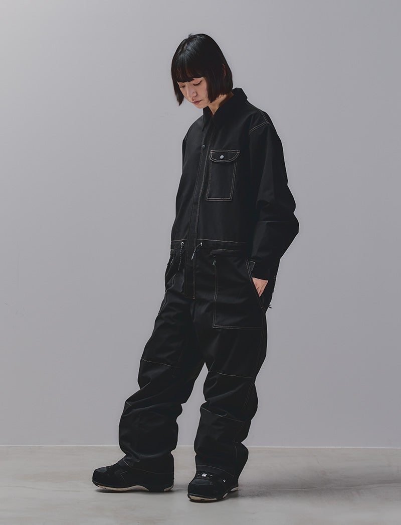 スノージャンプスーツ