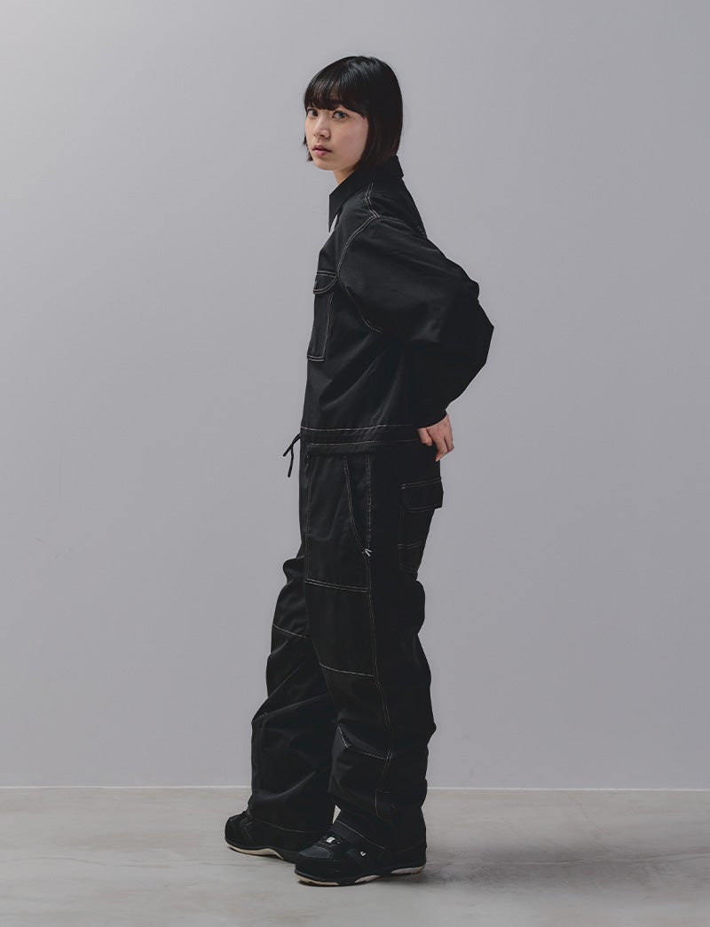 スノージャンプスーツ