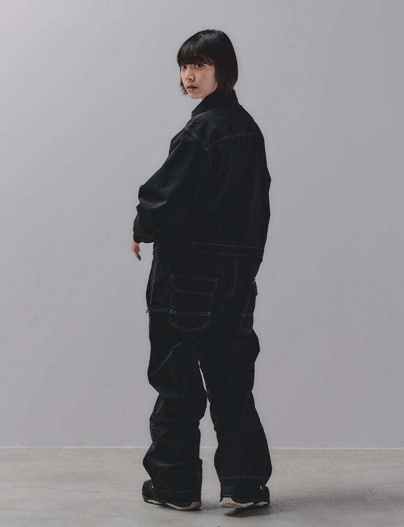 スノージャンプスーツ